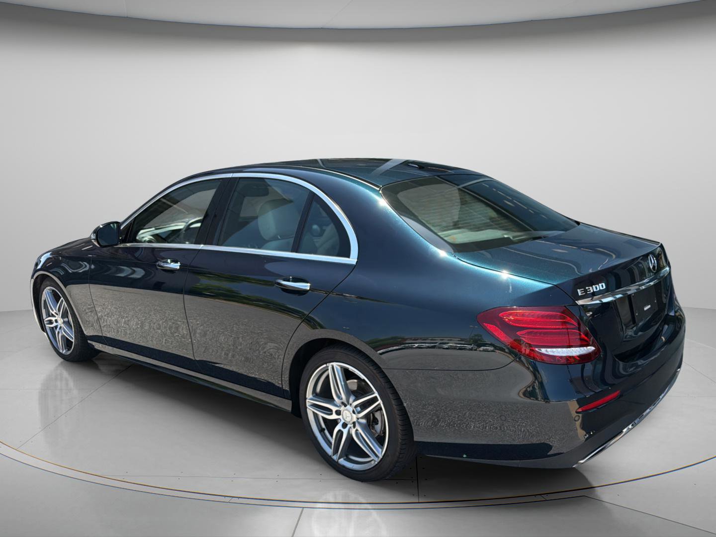 2017 Mercedes-Benz E-Class E 300 Sport