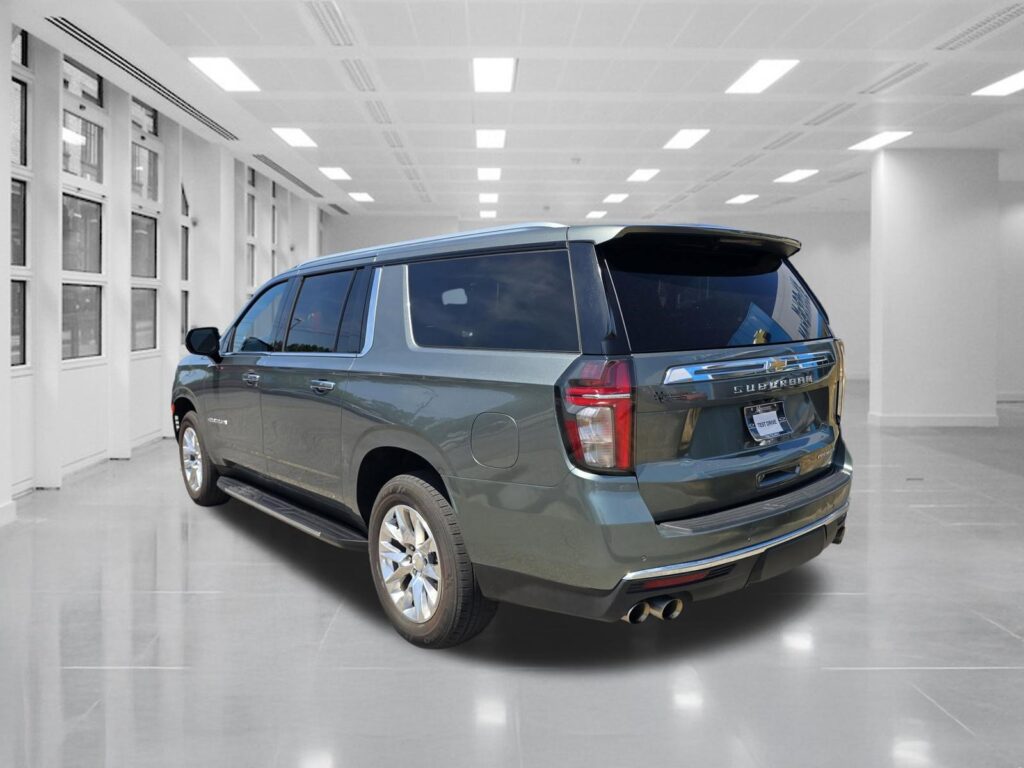 2023 Chevrolet Suburban Premier