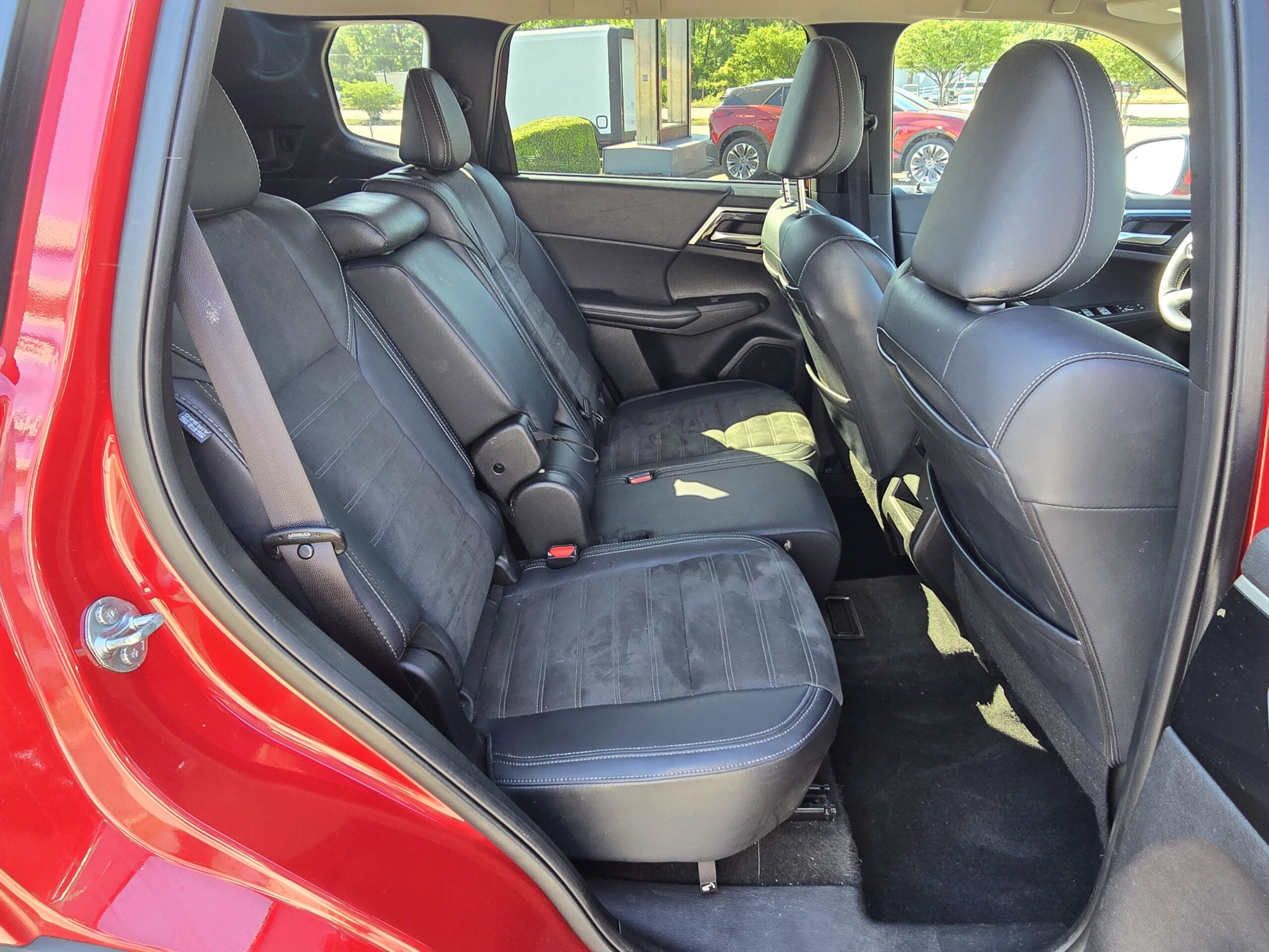 2024 Mitsubishi Outlander SE Black Edition