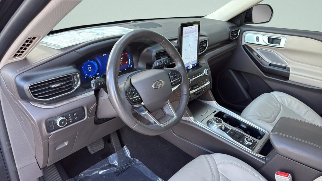 2020 Ford Explorer Platinum