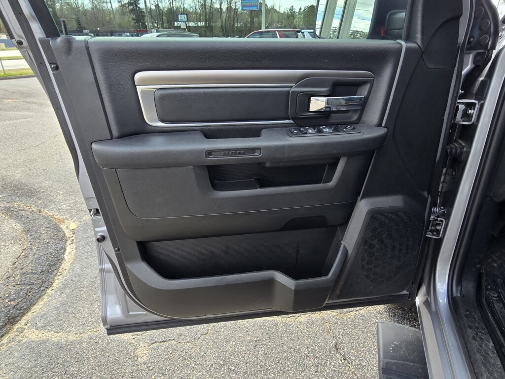 2024 Ram 1500 Classic Warlock