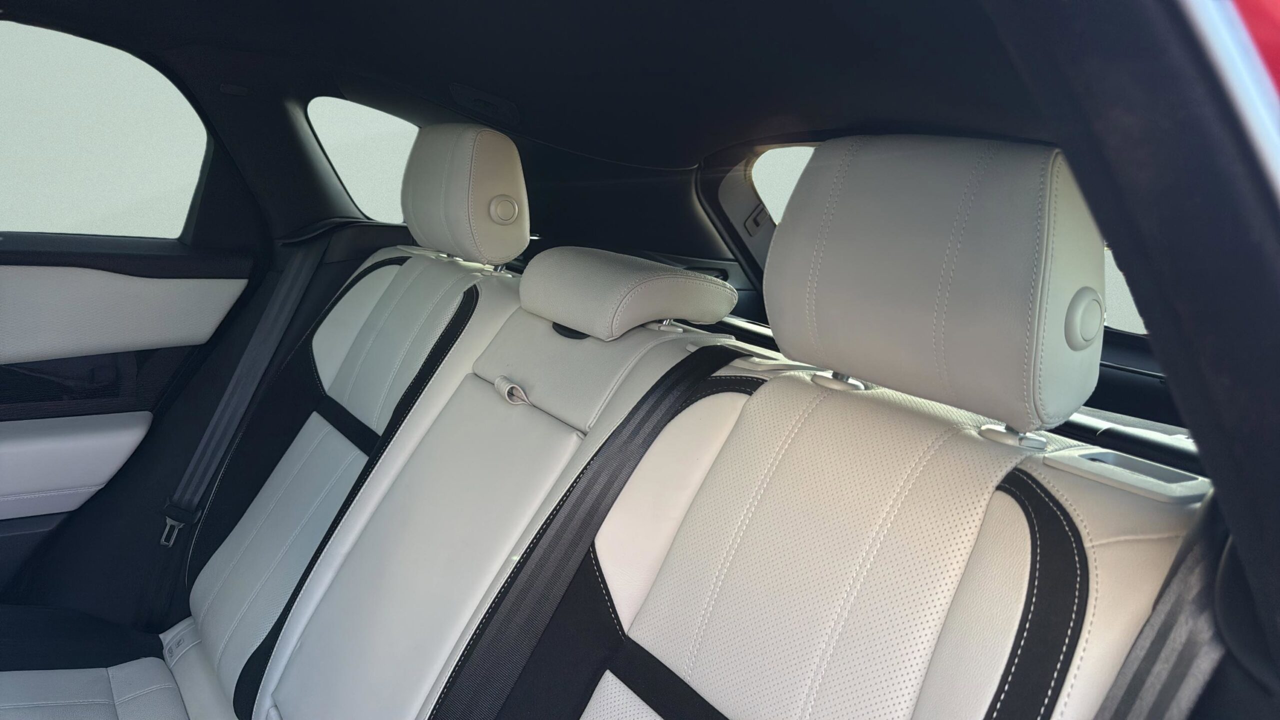 2019 Land Rover Range Rover Velar R-Dynamic SE