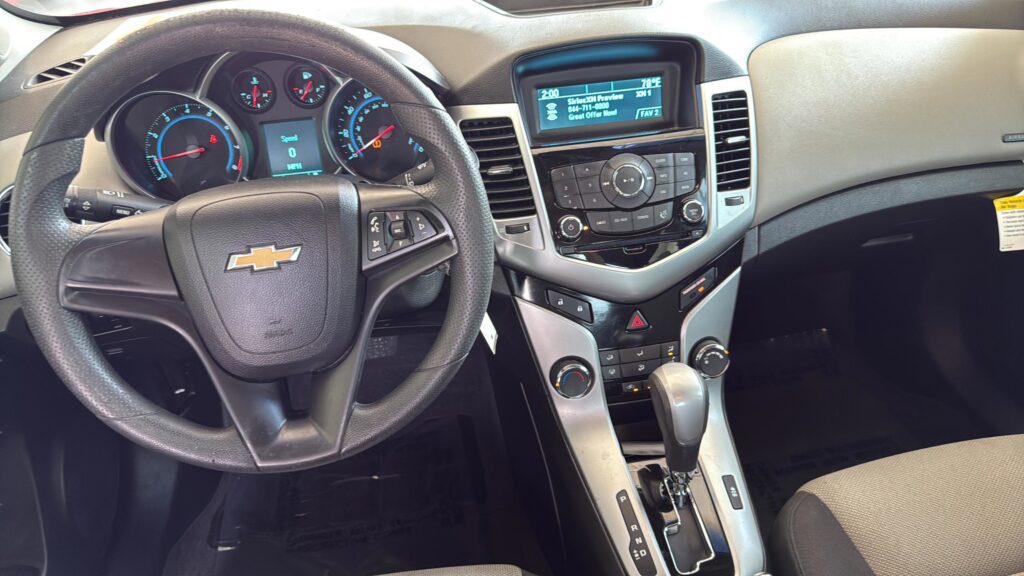 2012 Chevrolet Cruze LS