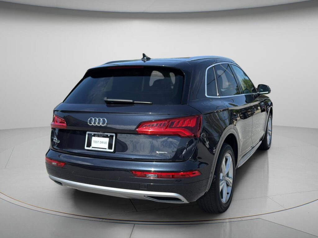 2020 Audi Q5 Prestige