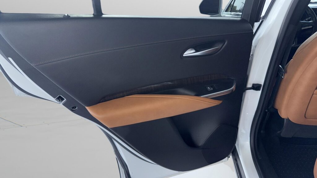 2020 Cadillac XT4 FWD Premium Luxury