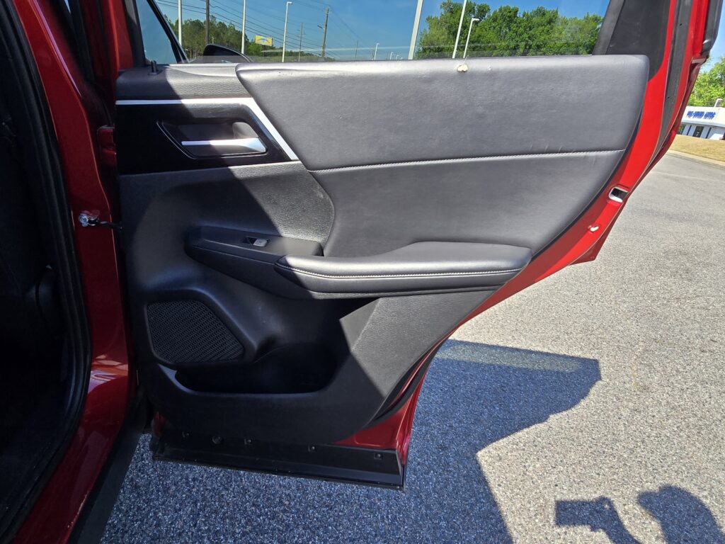 2024 Mitsubishi Outlander SE Black Edition