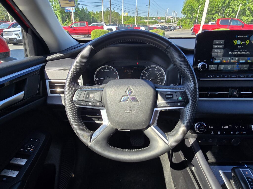 2024 Mitsubishi Outlander SE Black Edition