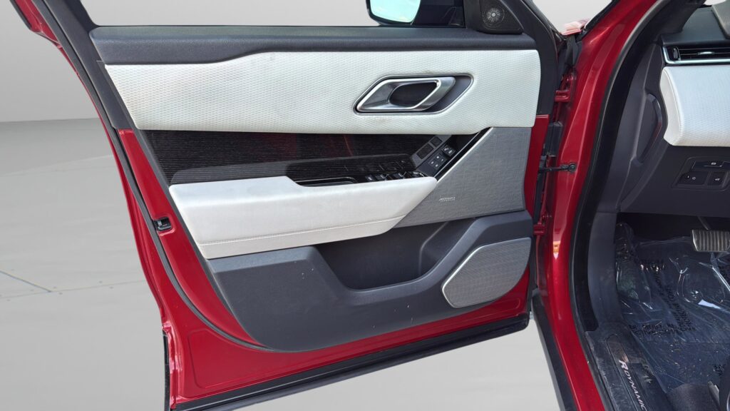 2019 Land Rover Range Rover Velar R-Dynamic SE