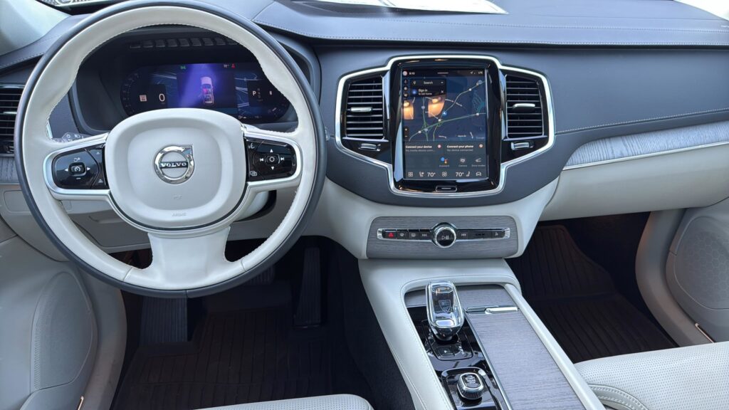 2025 Volvo XC90 Ultra