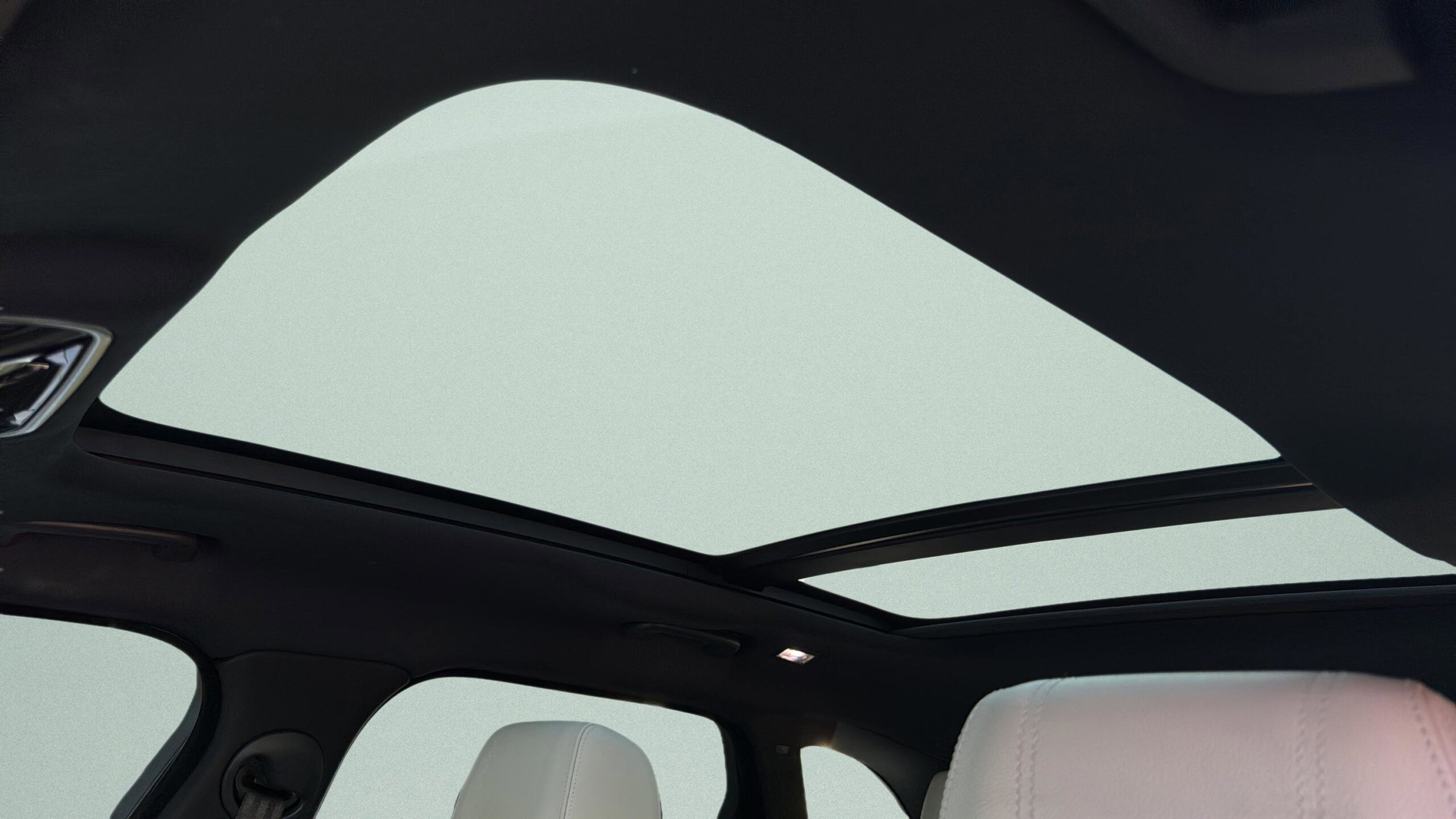 2019 Land Rover Range Rover Velar R-Dynamic SE