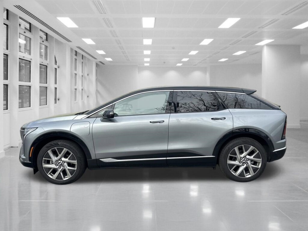2025 Cadillac OPTIQ Luxury