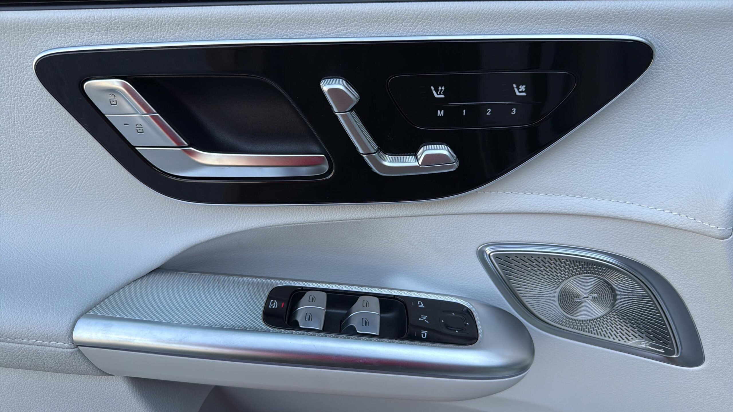 2026 Mercedes-Benz EQE EQE 320+