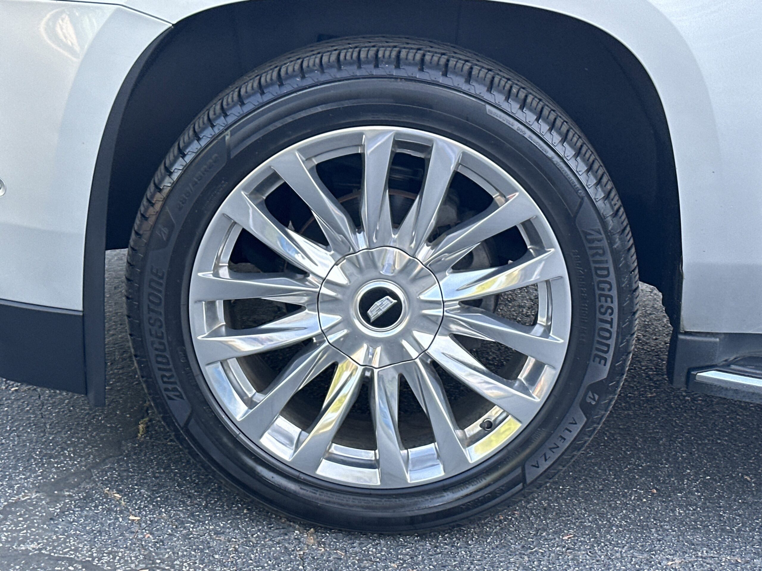 2017 Cadillac Escalade Luxury