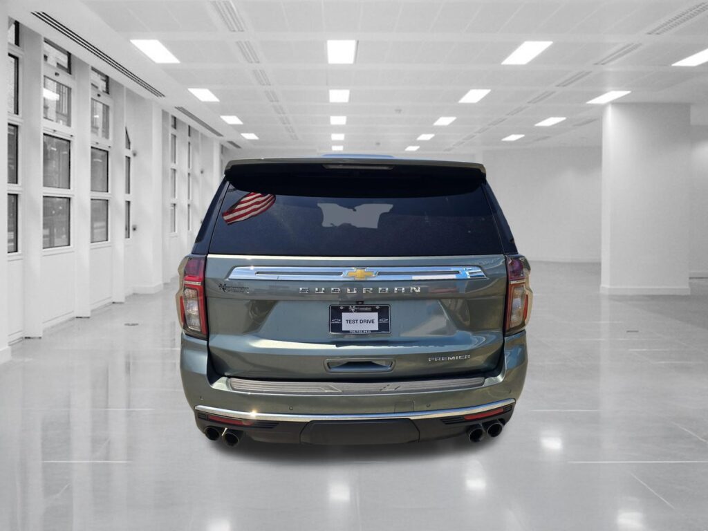 2023 Chevrolet Suburban Premier