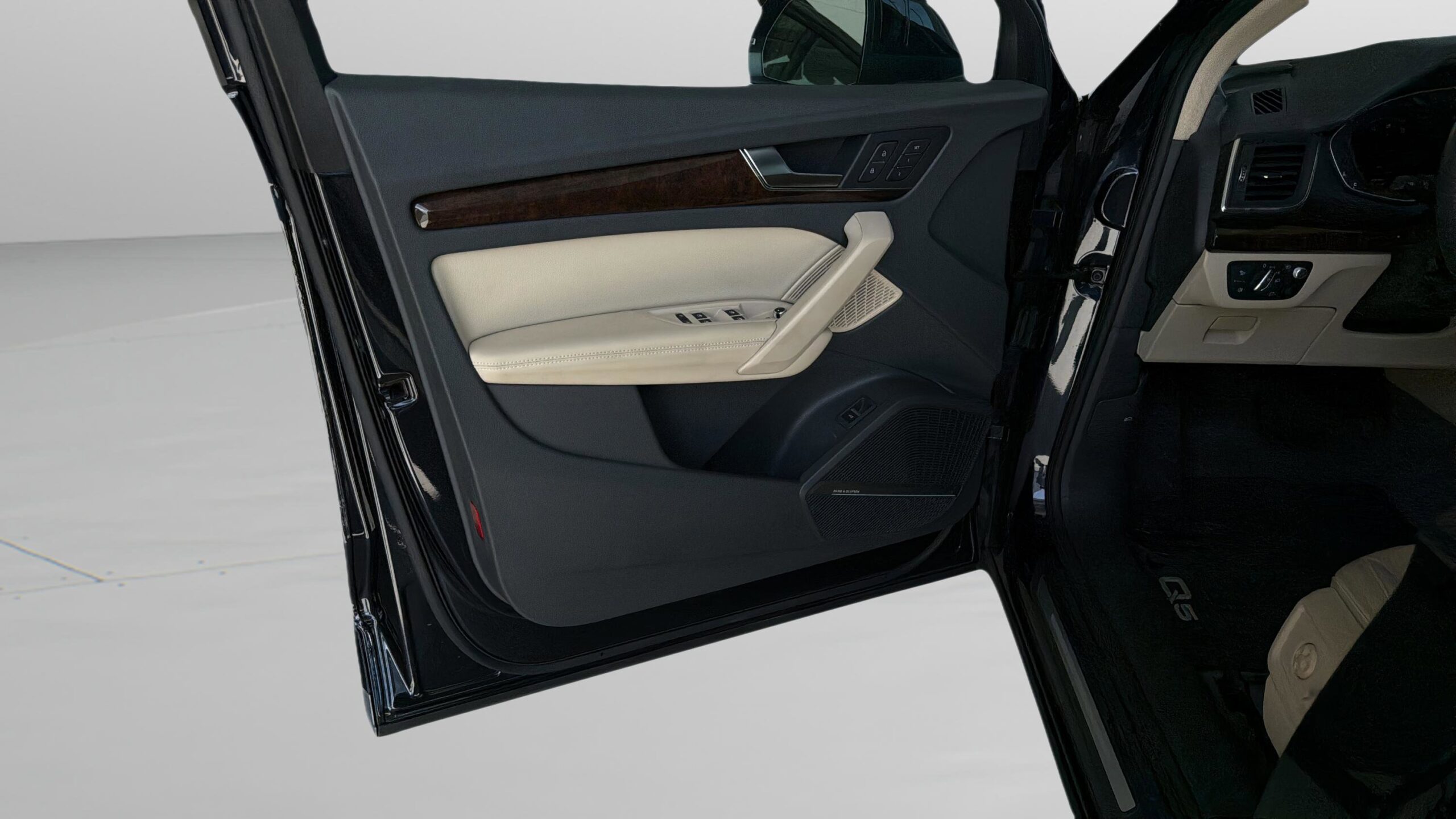 2020 Audi Q5 Prestige