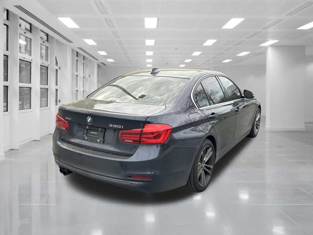 2017 BMW 3 Series 330i xDrive
