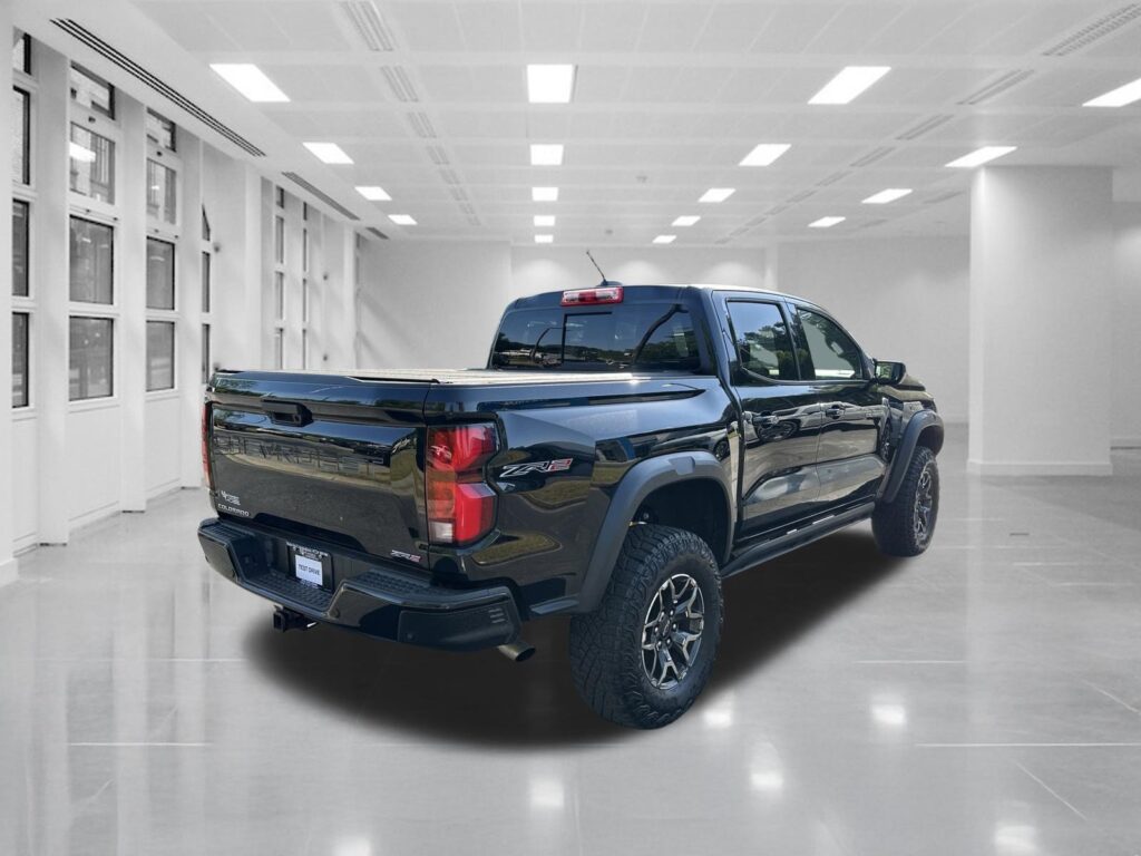 2024 Chevrolet Colorado 4WD ZR2