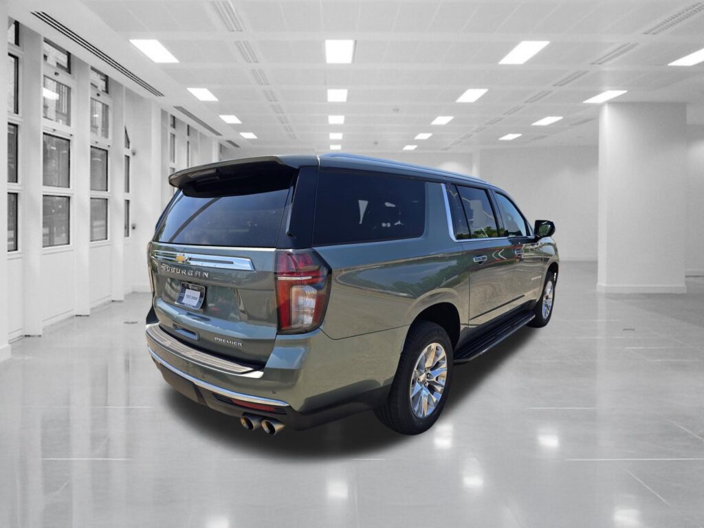 2023 Chevrolet Suburban Premier
