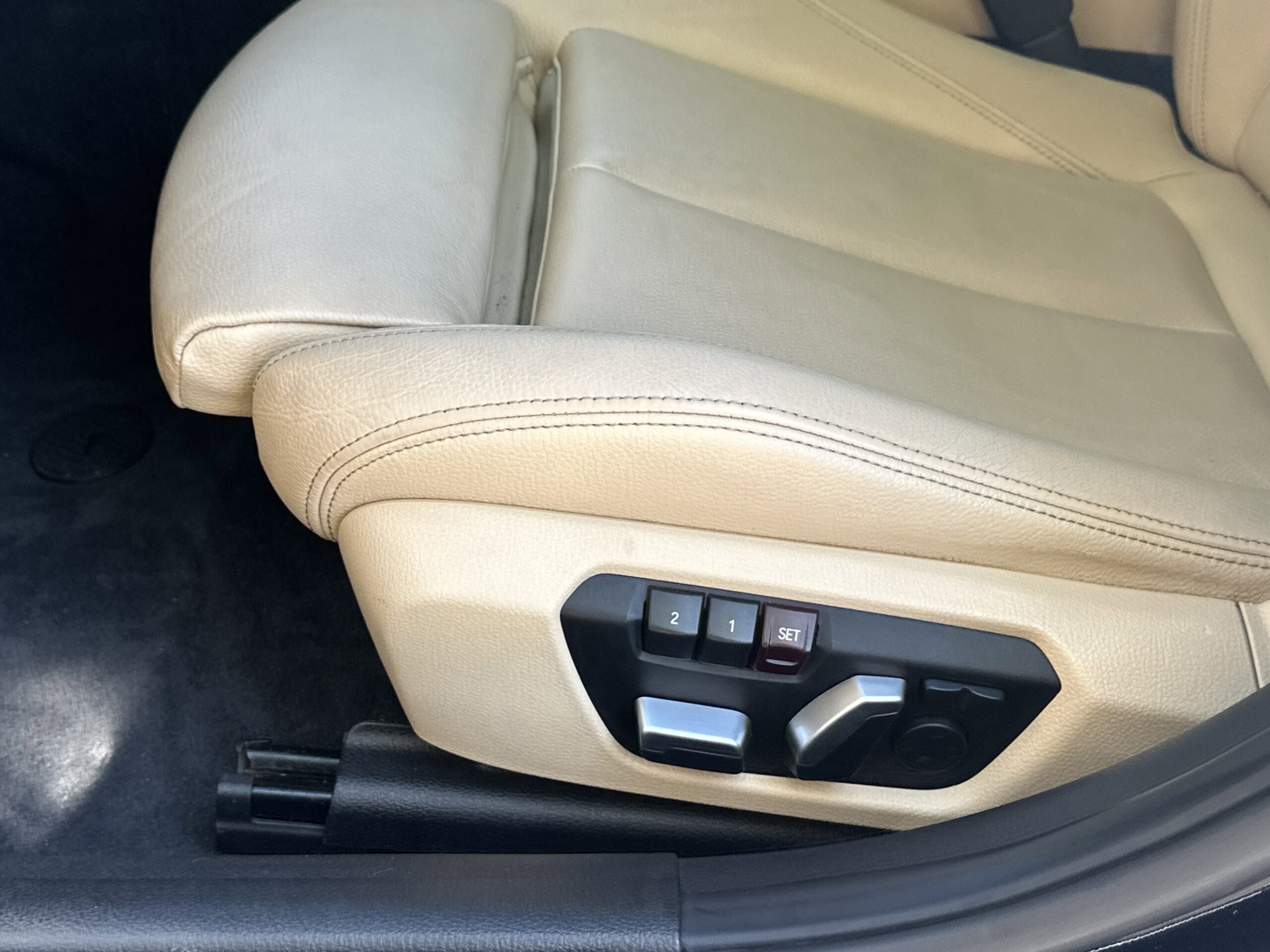 2017 BMW 3 Series 330i xDrive