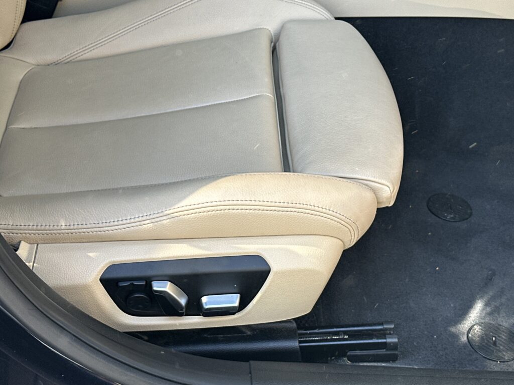 2017 BMW 3 Series 330i xDrive