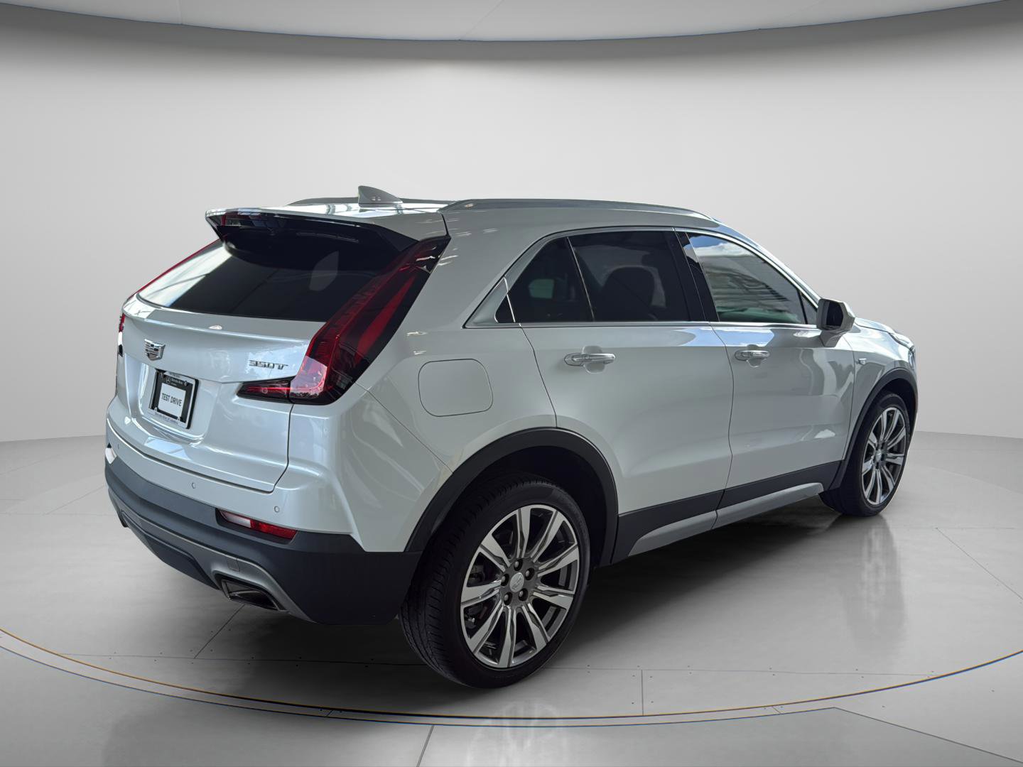 2020 Cadillac XT4 FWD Premium Luxury