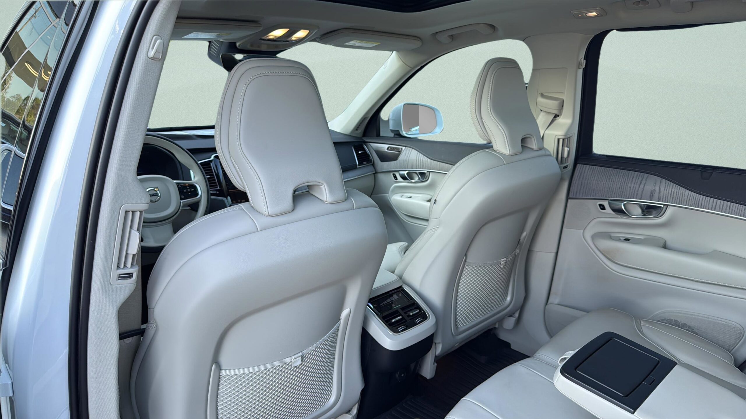 2025 Volvo XC90 Ultra