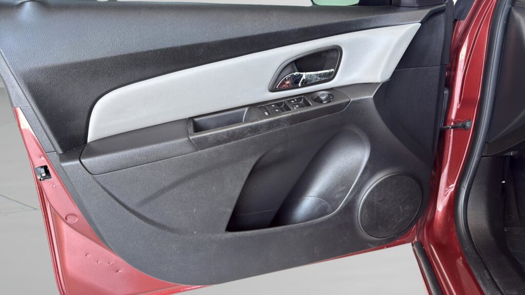 2012 Chevrolet Cruze LS