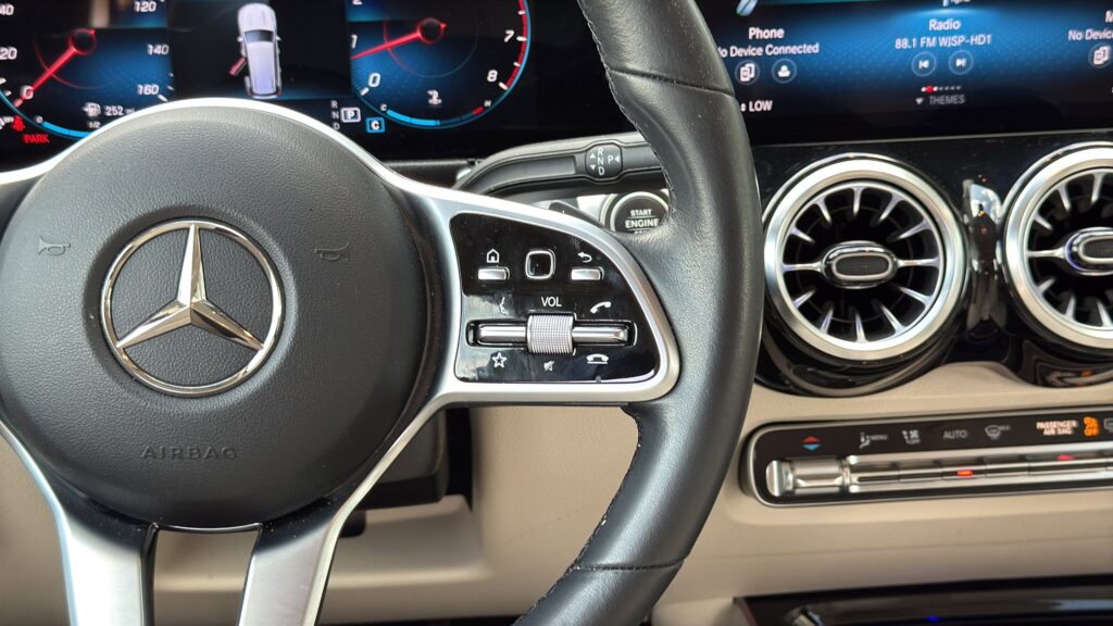 2022 Mercedes-Benz GLB GLB 250