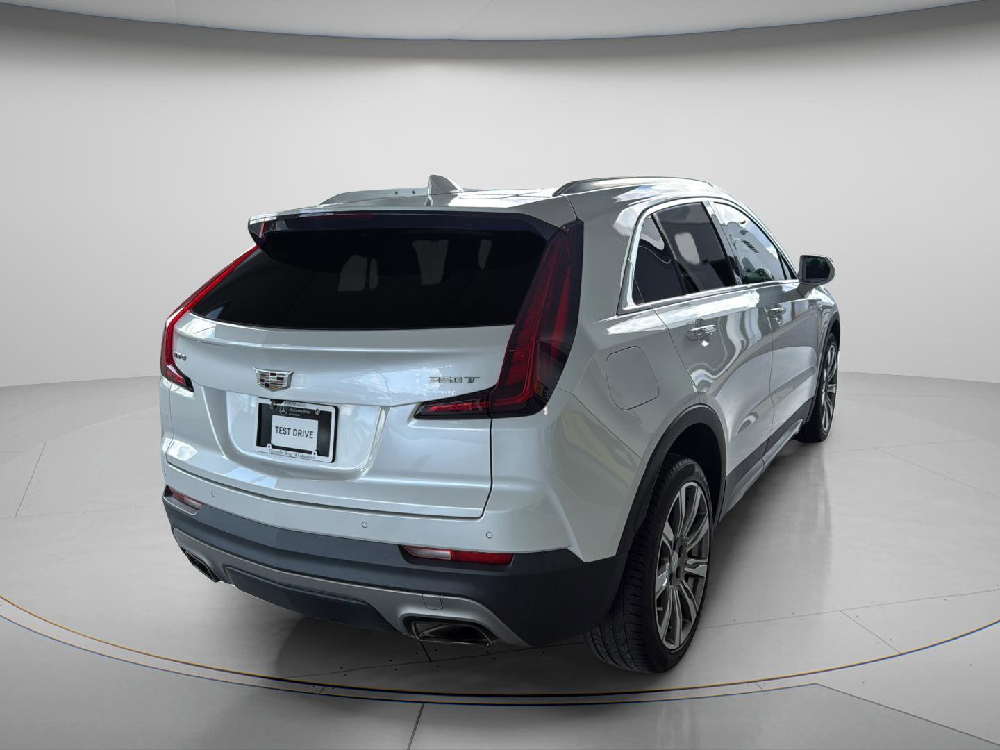 2020 Cadillac XT4 FWD Premium Luxury