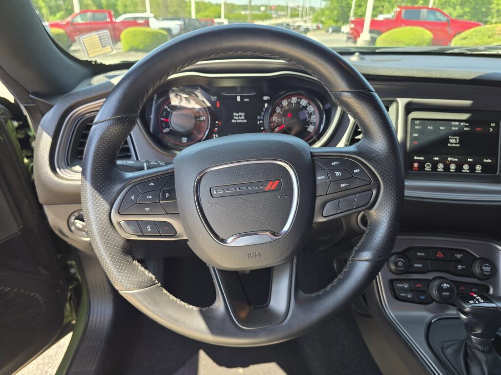 2023 Dodge Challenger SXT