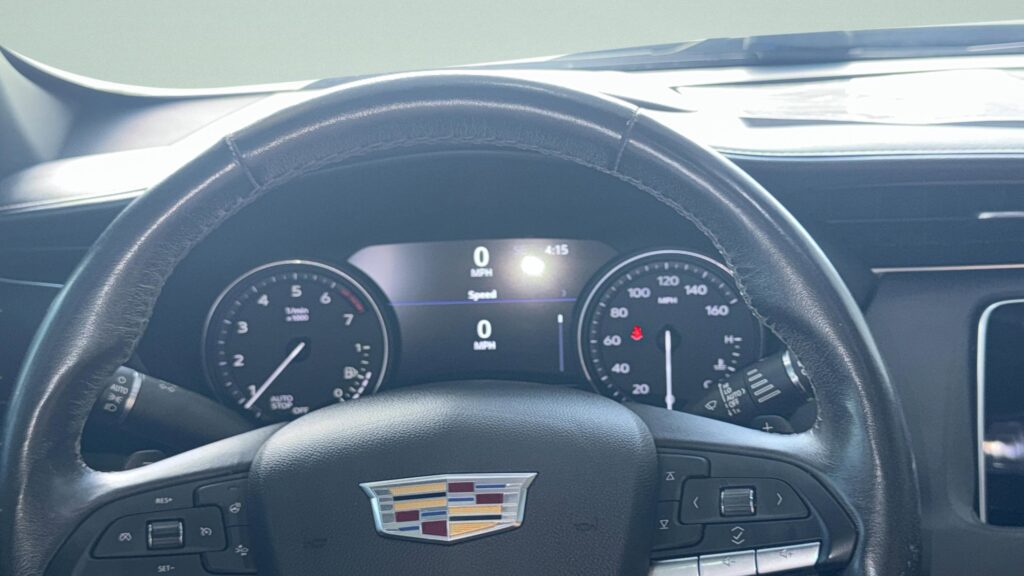 2020 Cadillac XT4 FWD Premium Luxury