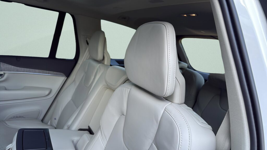 2025 Volvo XC90 Ultra