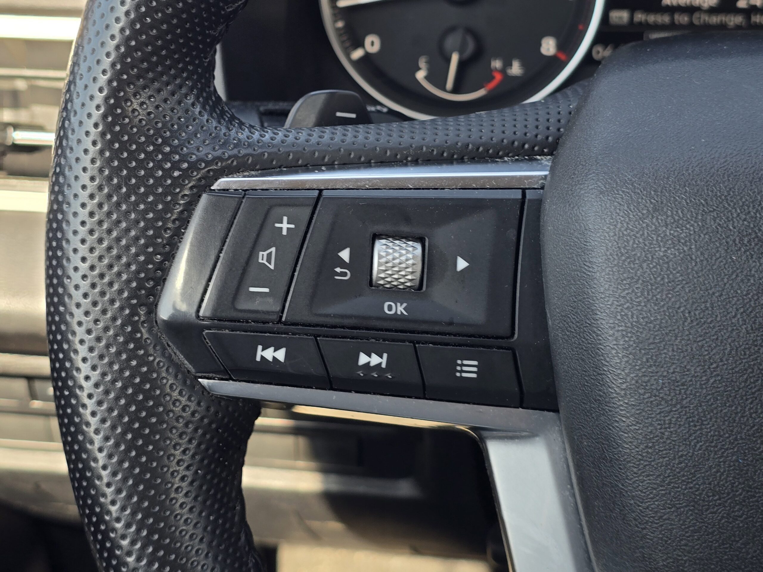 2024 Mitsubishi Outlander SE Black Edition