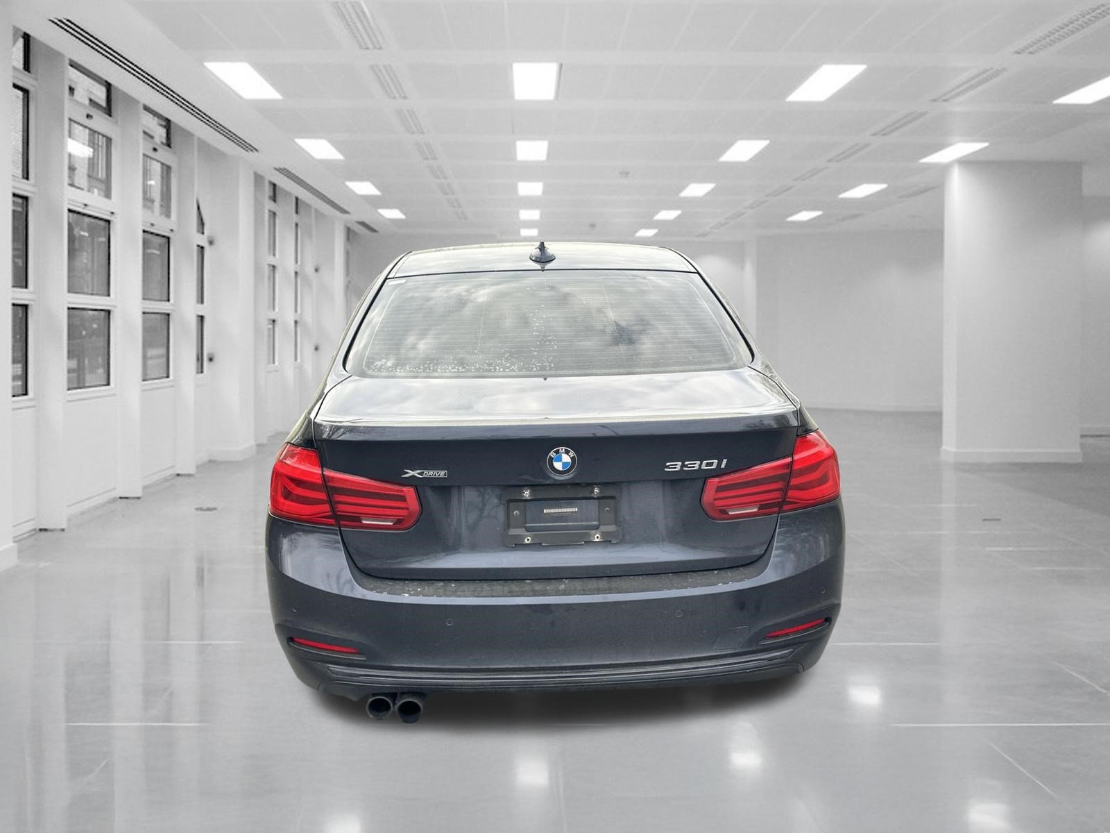 2017 BMW 3 Series 330i xDrive