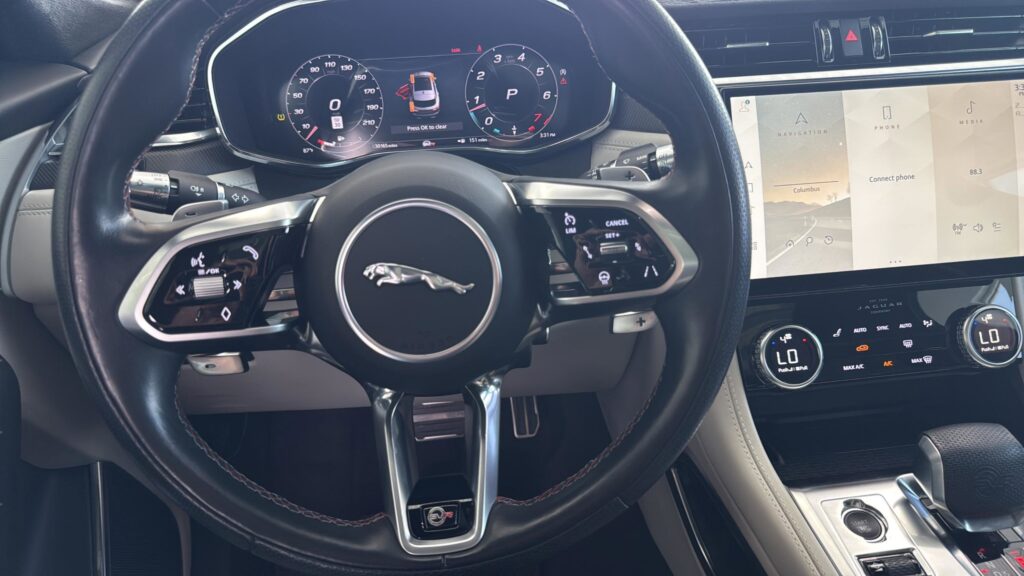 2022 Jaguar F-PACE SVR