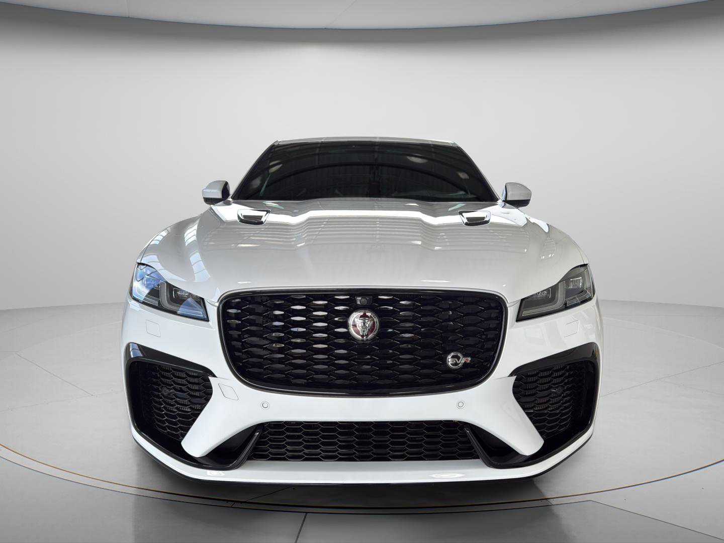 2022 Jaguar F-PACE SVR