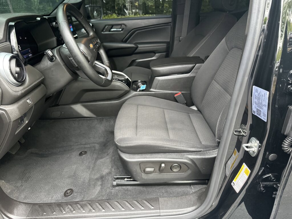 2023 Chevrolet Colorado 2WD LT