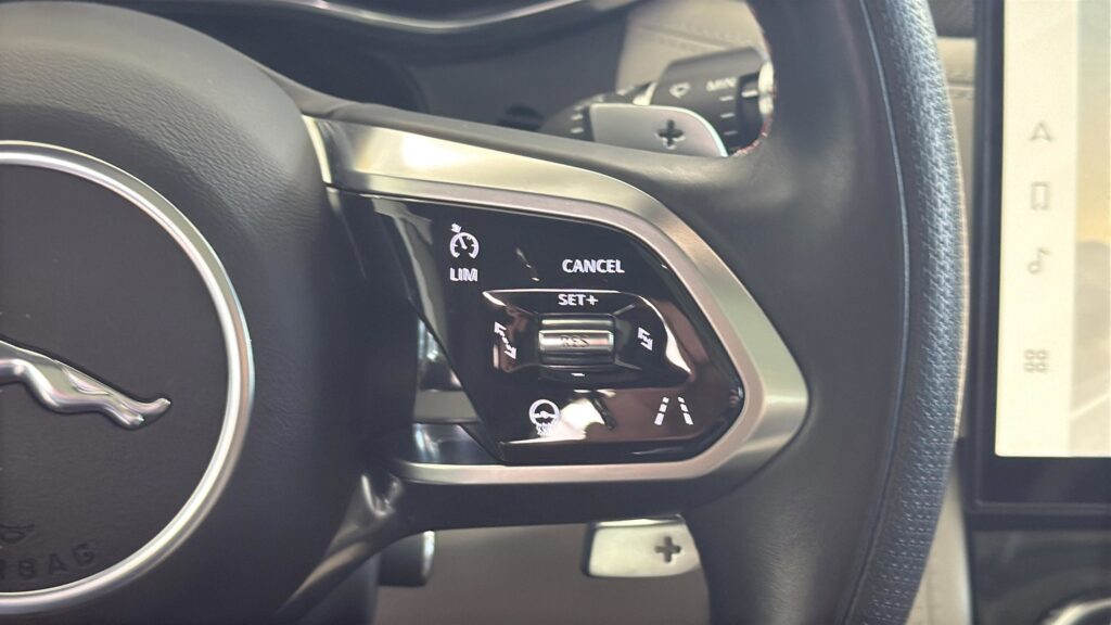 2022 Jaguar F-PACE SVR