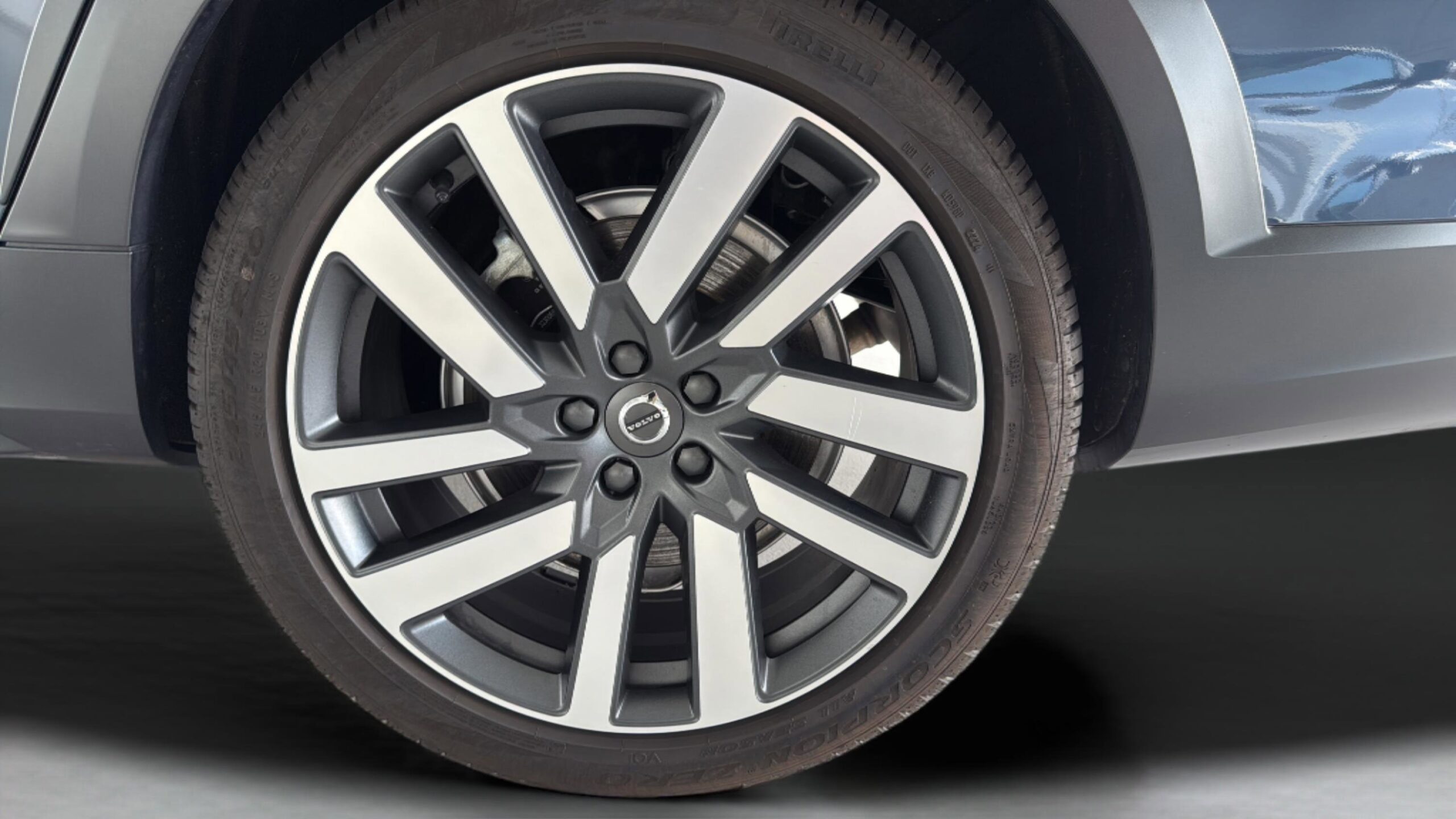 2025 Volvo V90 Cross Country Ultra