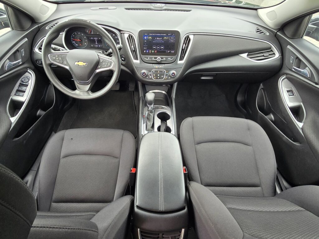 2025 Chevrolet Malibu LT