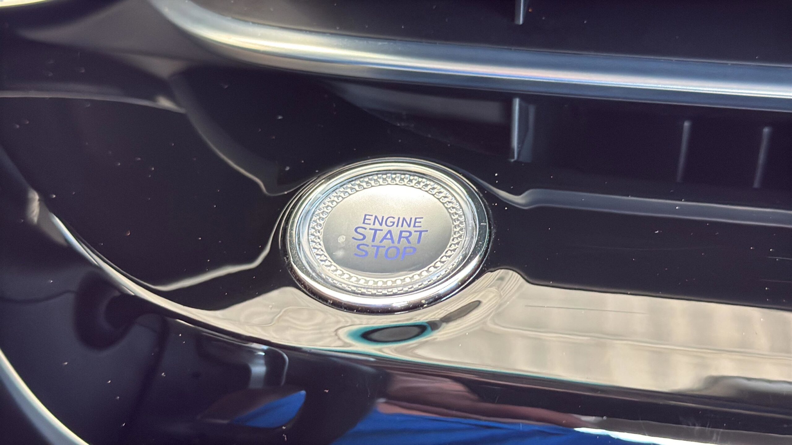 2023 Genesis G80 2.5T
