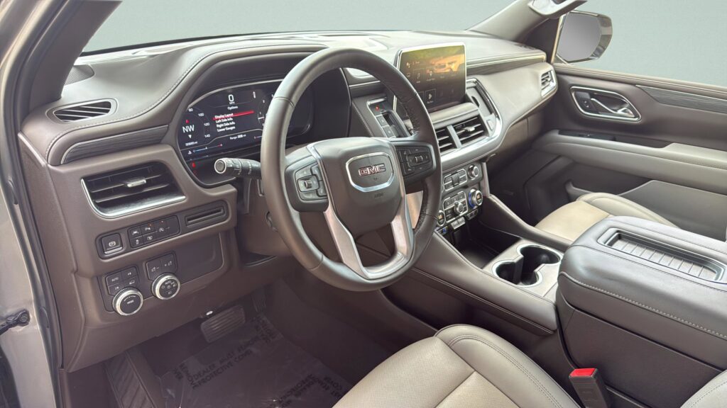 2024 GMC Yukon SLT