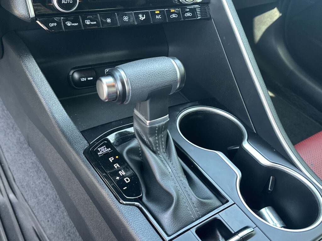 2024 Kia K5 GT-Line