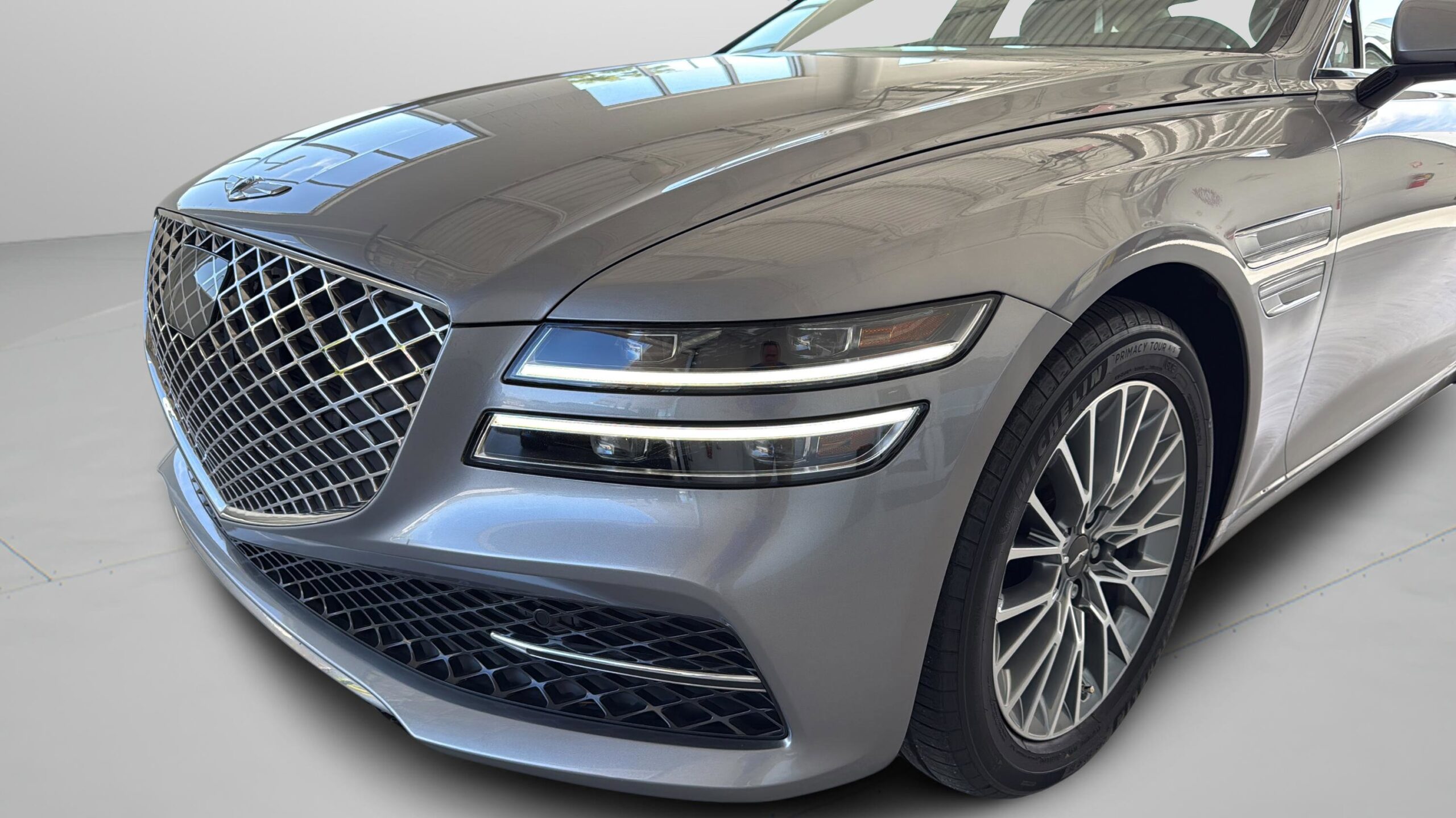 2023 Genesis G80 2.5T