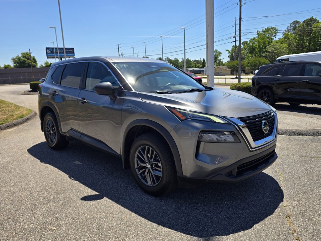 2021 Nissan Rogue S