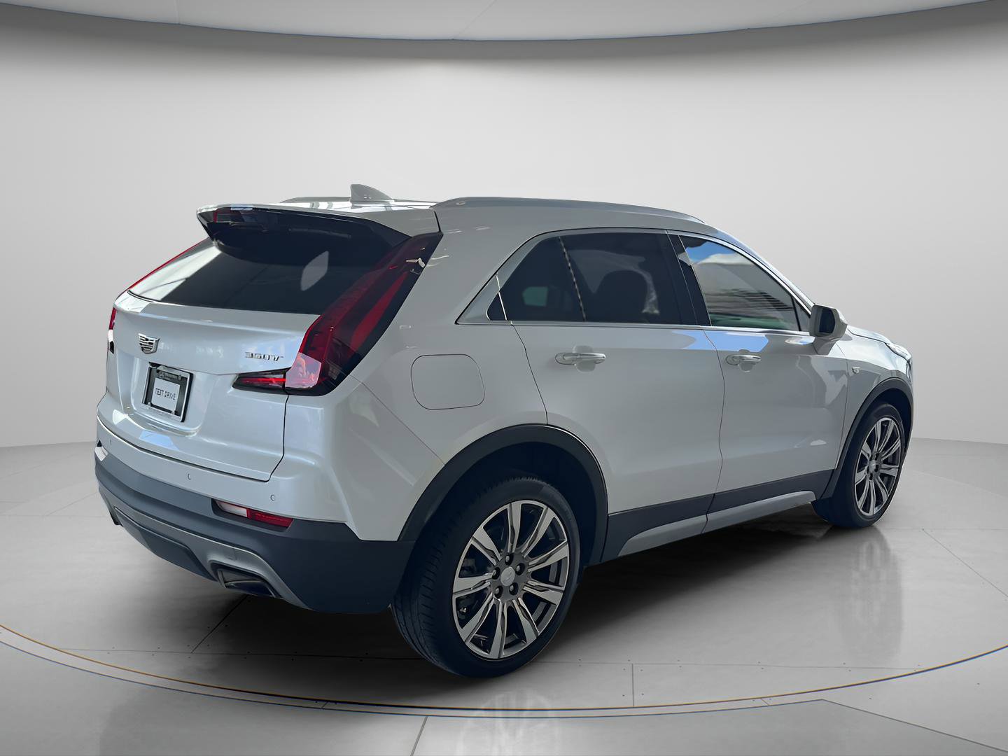 2020 Cadillac XT4 FWD Premium Luxury