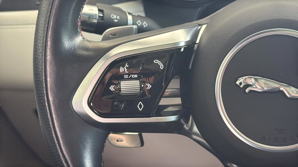 2022 Jaguar F-PACE SVR