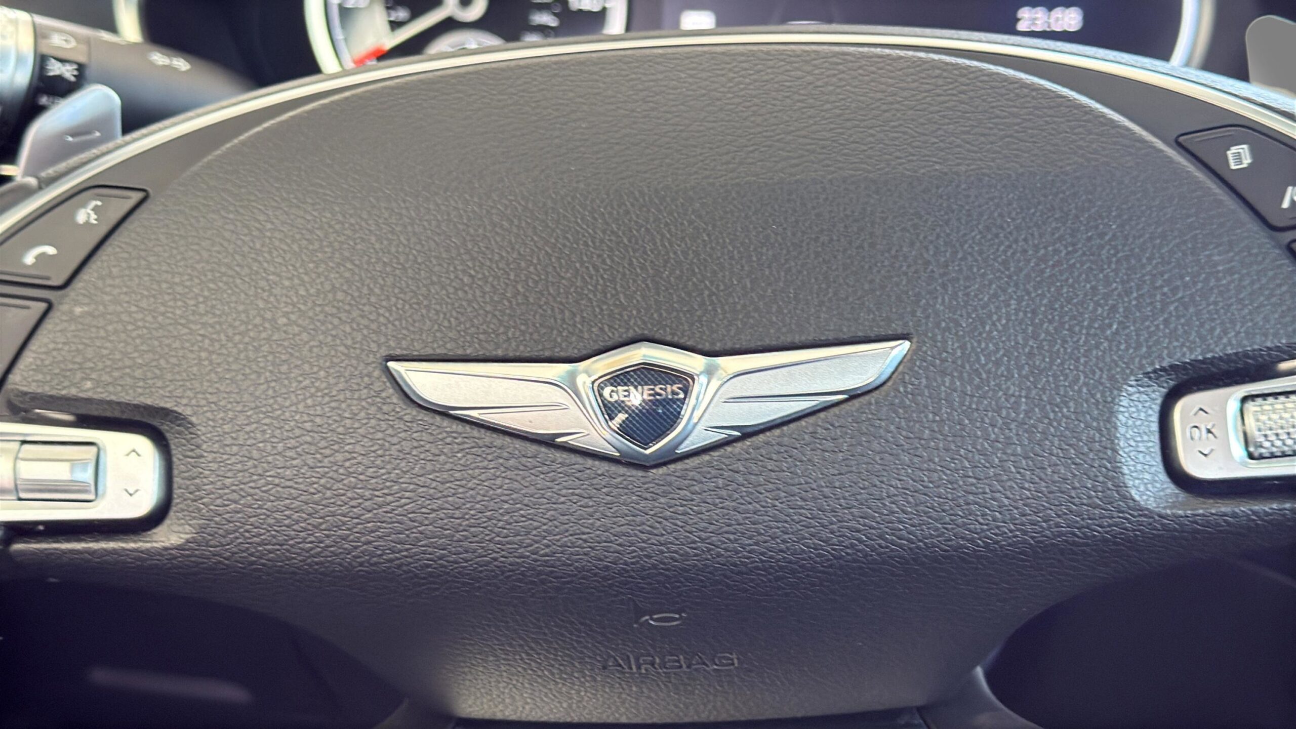 2023 Genesis G80 2.5T