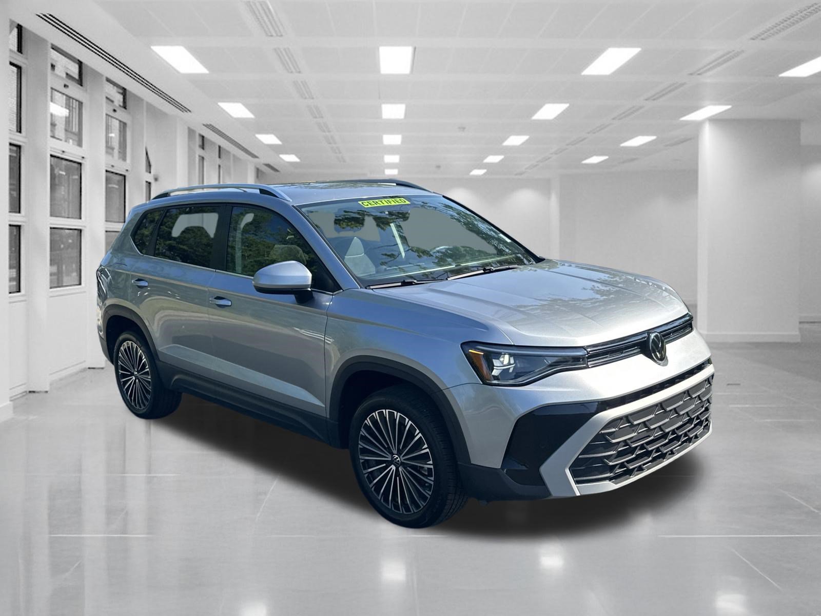 2025 Volkswagen Taos SE