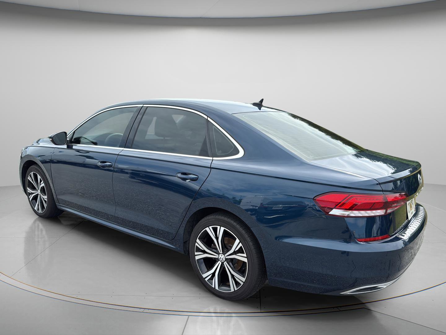 2021 Volkswagen Passat 2.0T SE
